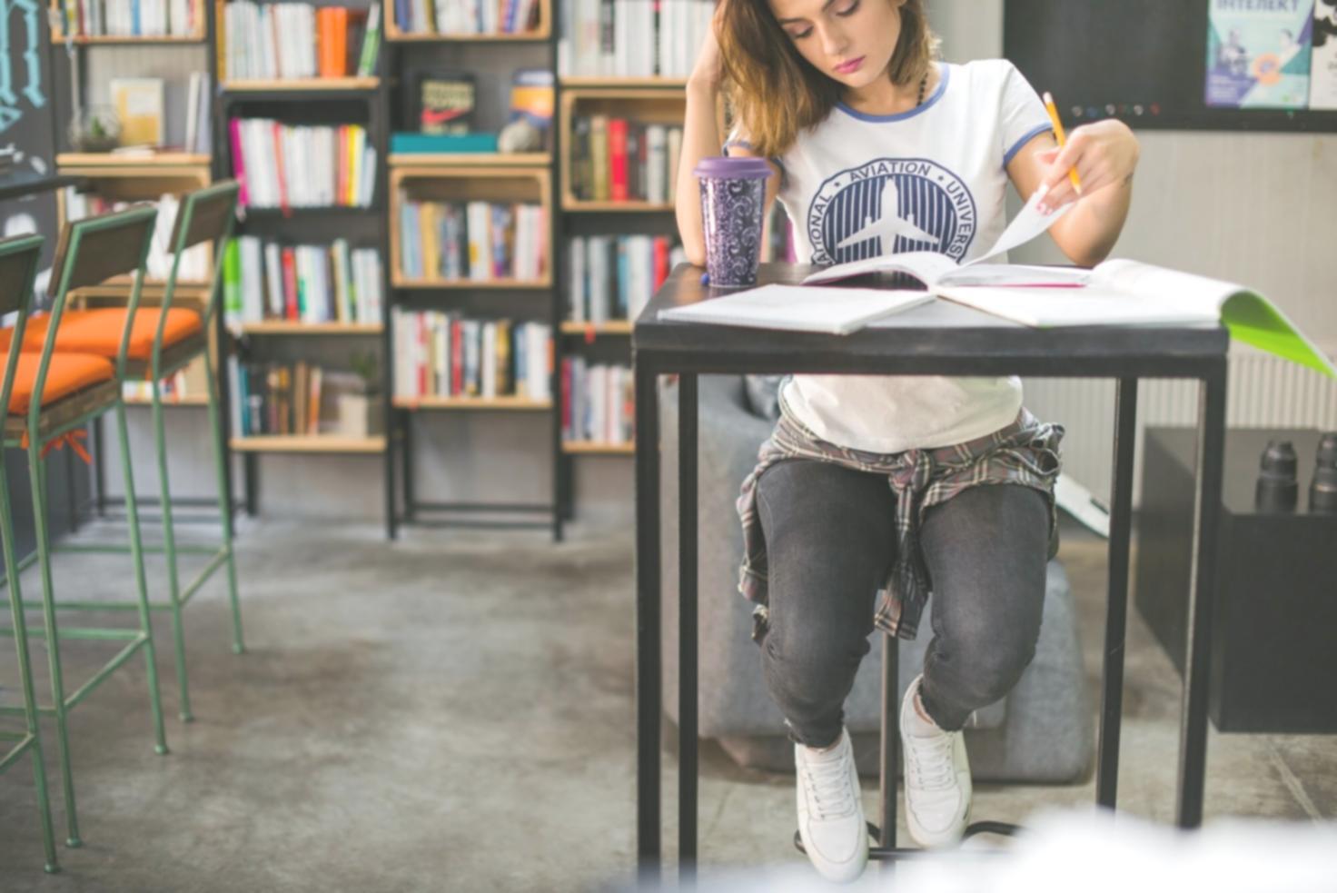 Financial education resources and learning materials for patient investment strategies